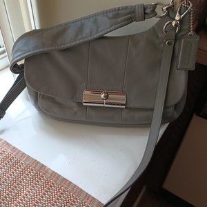 Coach shoulder/crossbody handbag